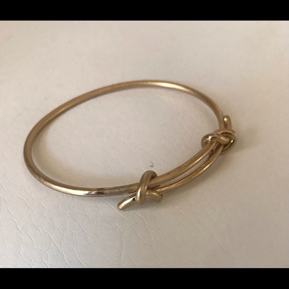 Double knotted vintage bangle bracelet - Picture 3 of 10